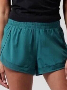 Athleta Mesh Racer Short - 4" Medium